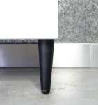 Noga bukowa prosta UNIQ 12 cm z blachą montażową, czarna - 4