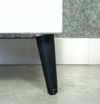 Noga bukowa skośna UNIQ 45 cm z blachą montażową, czarna - 4