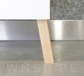 Nóżka bukowa surowa 17 cm, kwadratowa skośna 32x32 mm z blachą - 7
